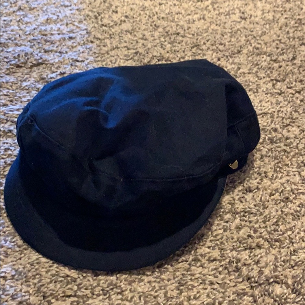 Used vintage Burberry hat